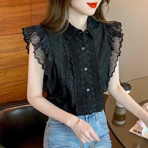 Zomerse Kant en Borduurwerk Blouse met Knoopdetail