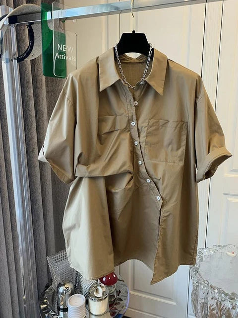Camicia Top a Maniche Corte Piegate e Spaccate Francese per Donne