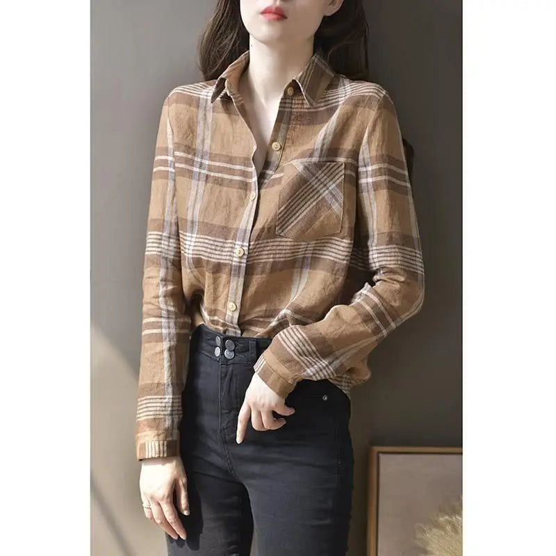 Checkered Shirt Tops - Stylish Women's Blouse for a Casual Vintage Look