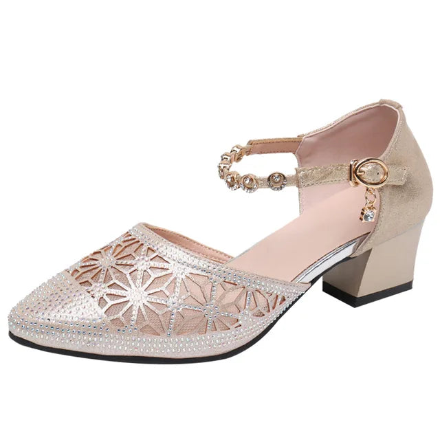 Nieuwe Puntige Sandalen voor Vrouwen - De Perfecte Mix van Stijl en Comfort!