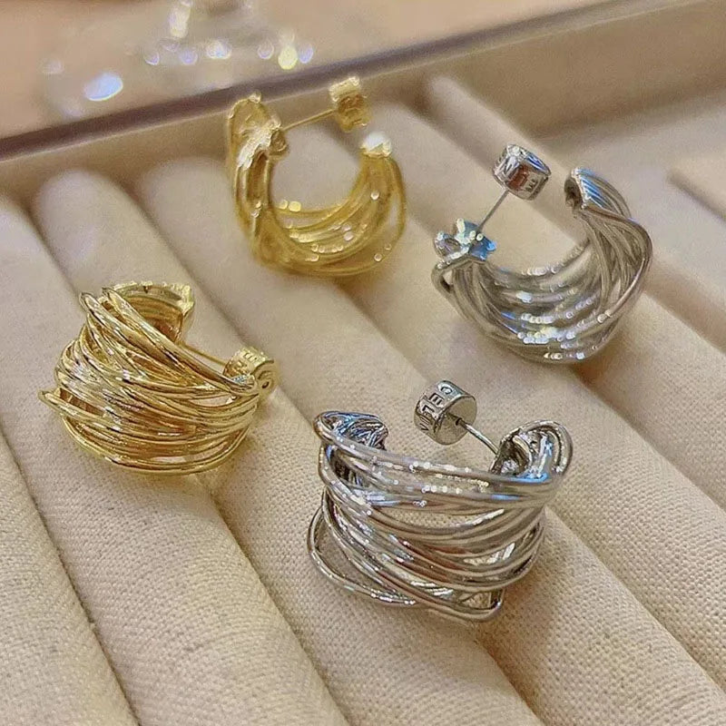 Schimmernder Kreis Goldener Glanz Mehrlagige Runde Ohrstecker