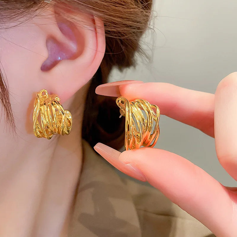 Schimmernder Kreis Goldener Glanz Mehrlagige Runde Ohrstecker