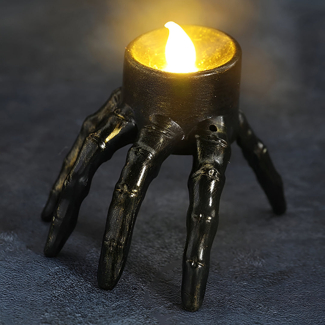 Griezelige LED Kaars in Skelett Handvorm