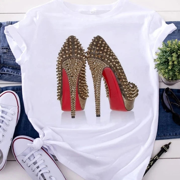TrendFusion T-shirt con tacco alto