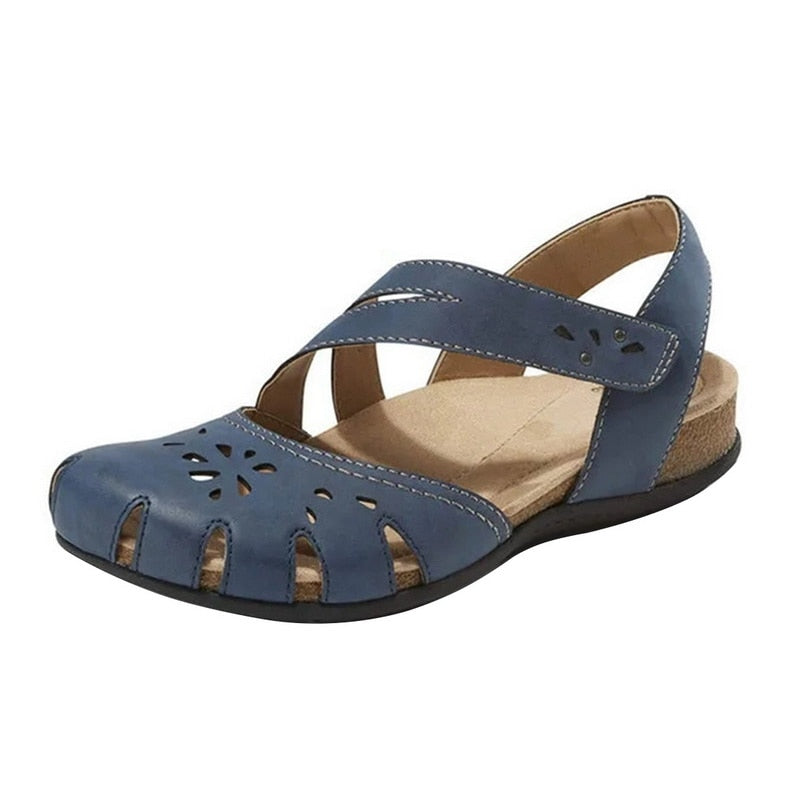Orthopedic sandals with open toe from Velanora