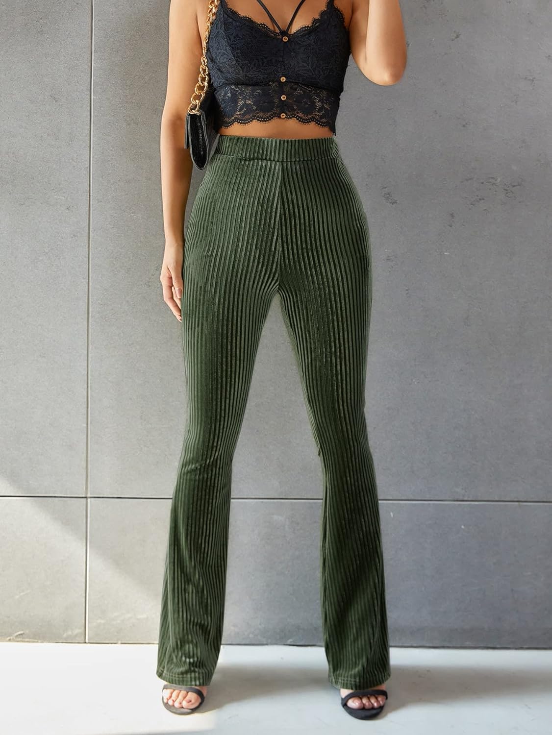 Lorena | Damen Hohe Taille Ausgestellte Cordhosen | Grün