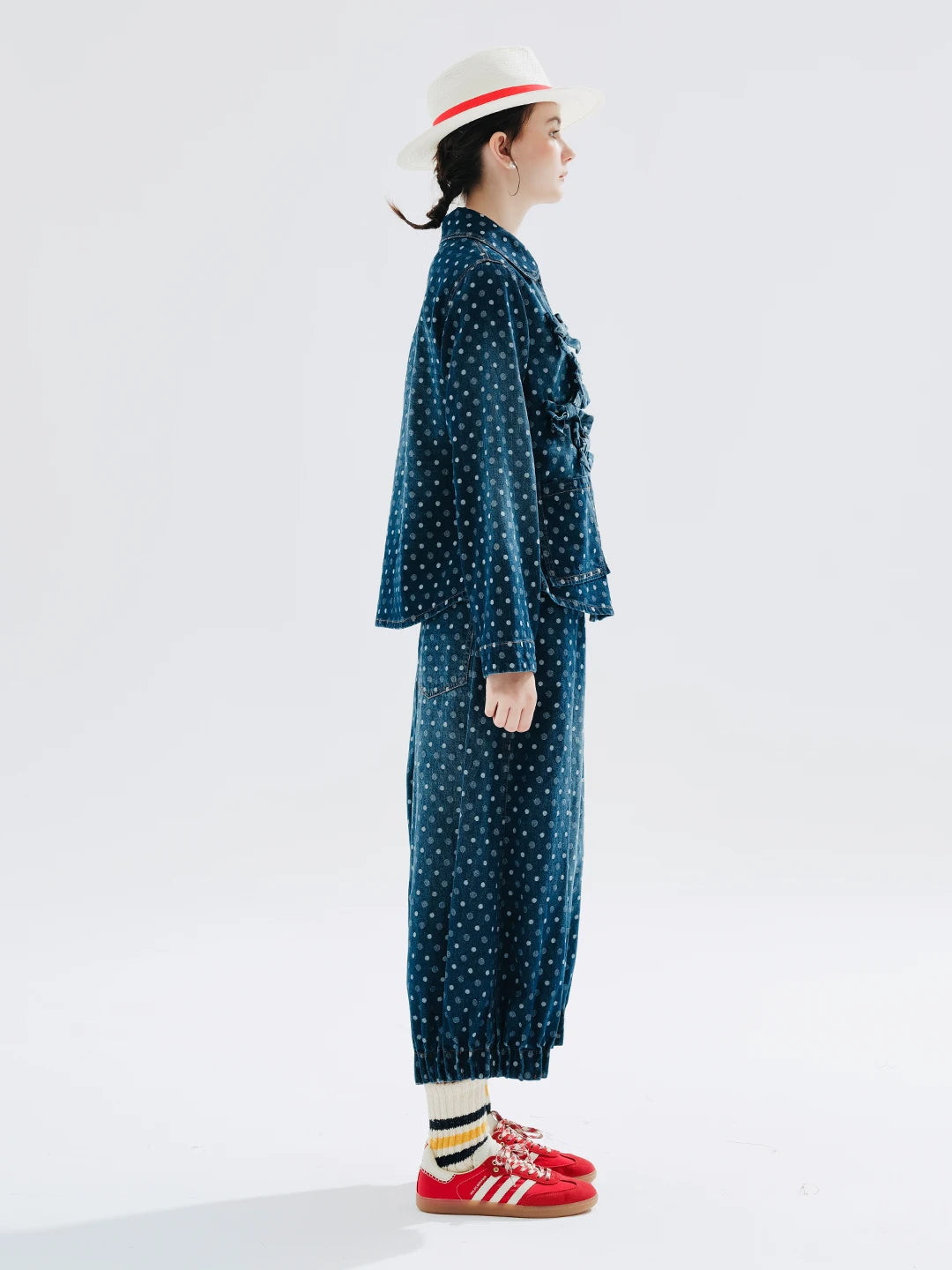 Vleret Moda's Denim Pants