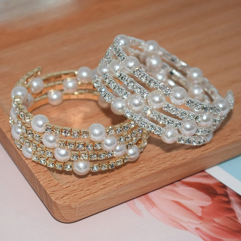 Glänzendes Perlenpracht Armband aus Diamantglanz