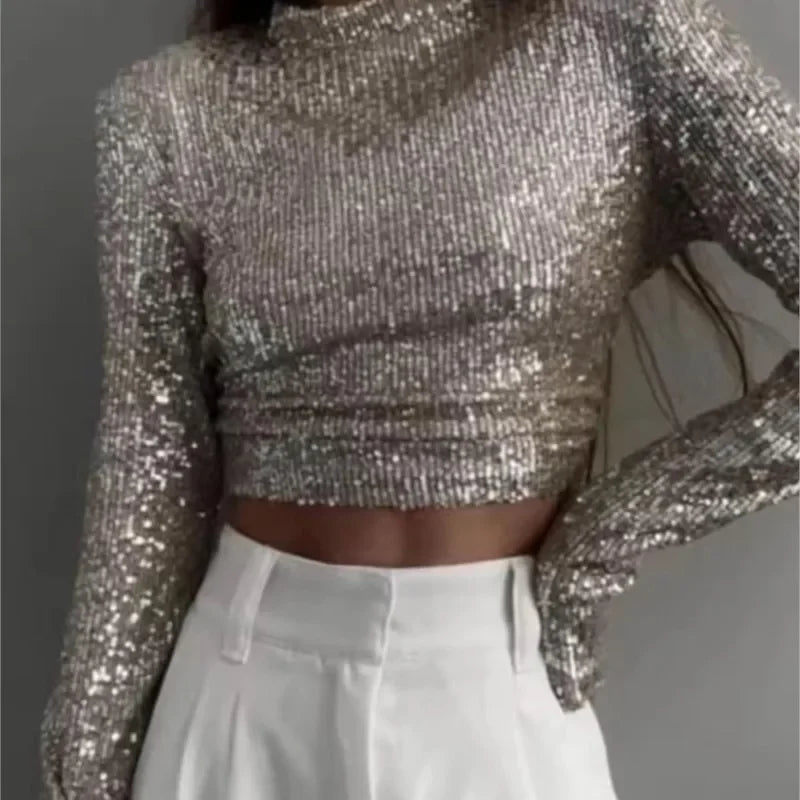 Karolin | Met pailletten versierde crop top met lange mouwen