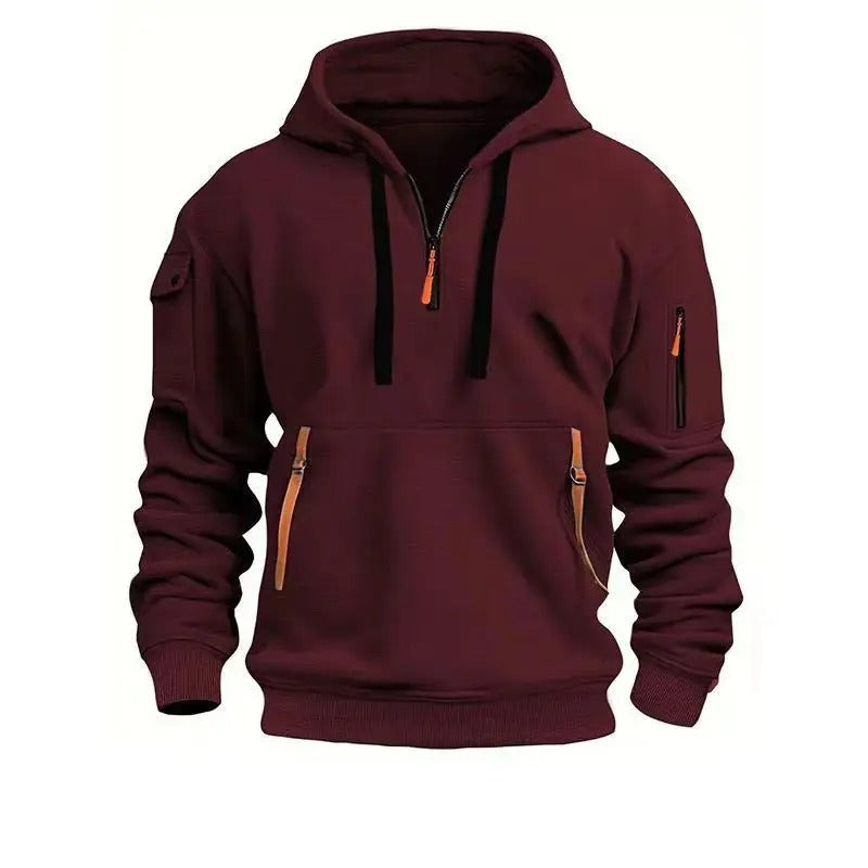 Bordeauxkleurige Kendra Hoodie met ritssluitingen op de borst en zakken, met een contrasterende oranje ritsdetail en een capuchon, ideaal voor een casual en comfortabele look.