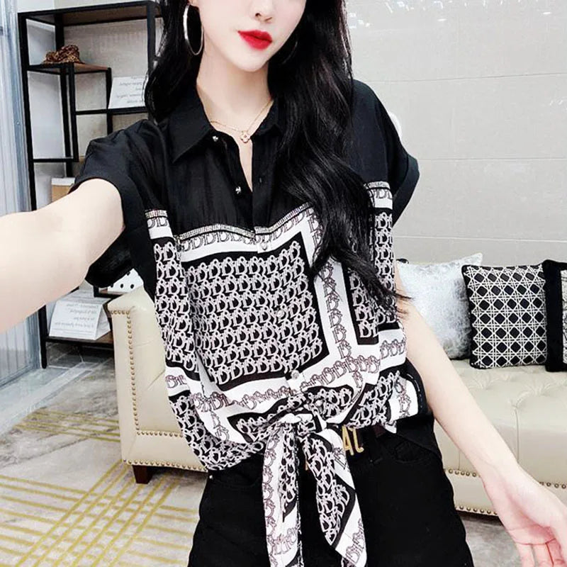 Blusa estiva in chiffon con stampa alla moda