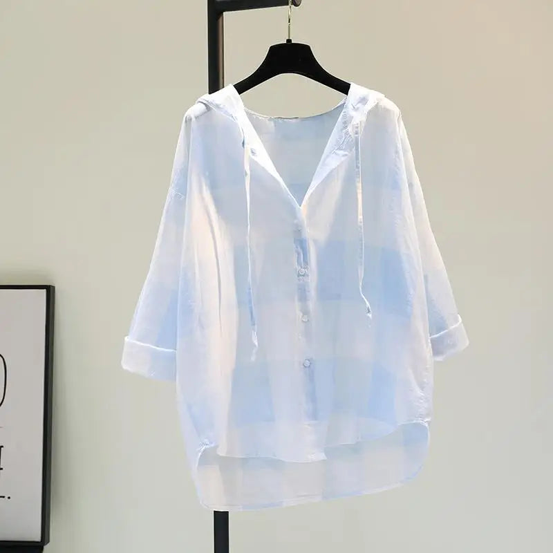 Checkered Hoodie Blouse for Trendy Summer Looks