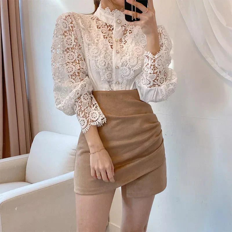 Lea | Elegante Blumenbluse