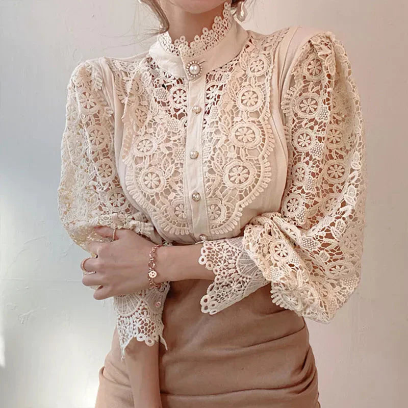 Lea | Elegante Blumenbluse