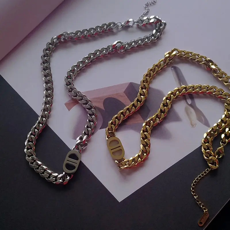 Stylish Letter D Choker Necklace