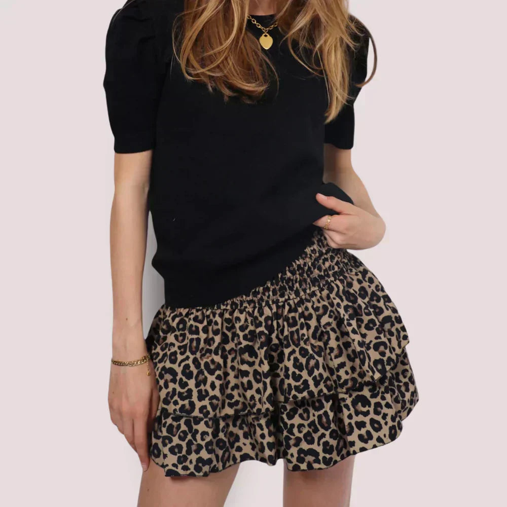 Lora | Rok | Flattering
