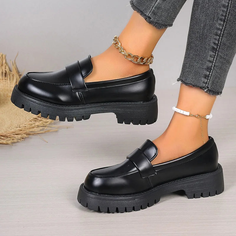 Lucente Platform Instappers voor Trendy Dames