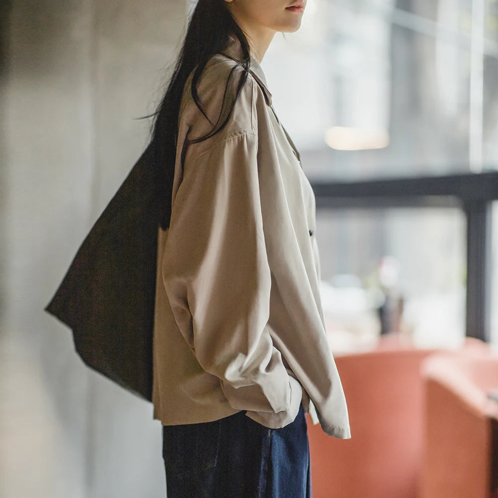 Retro Velvet Blouse Lens