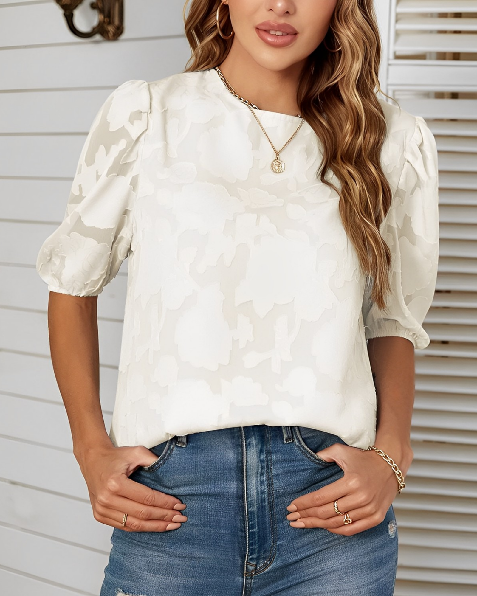 Manuela | Elegante blouse met pofmouwen van chiffon