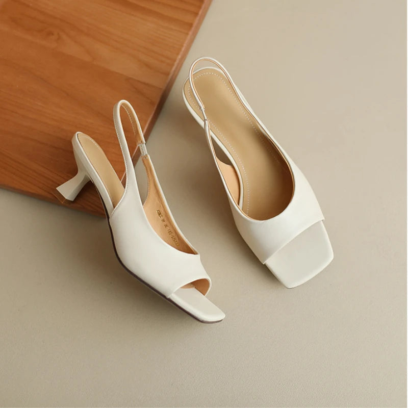 Luxé Goldene Sandalen