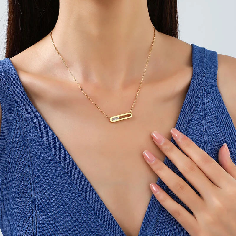 Enchanting Square Pendant Necklace in Gold