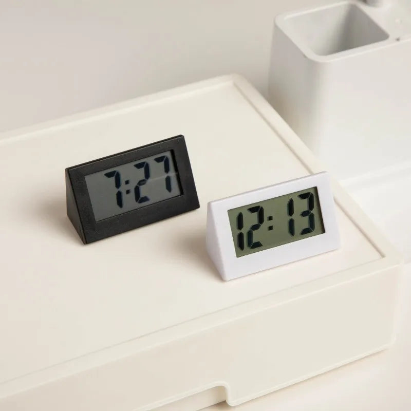 Minimalistische Digitale Wekker met LED-display