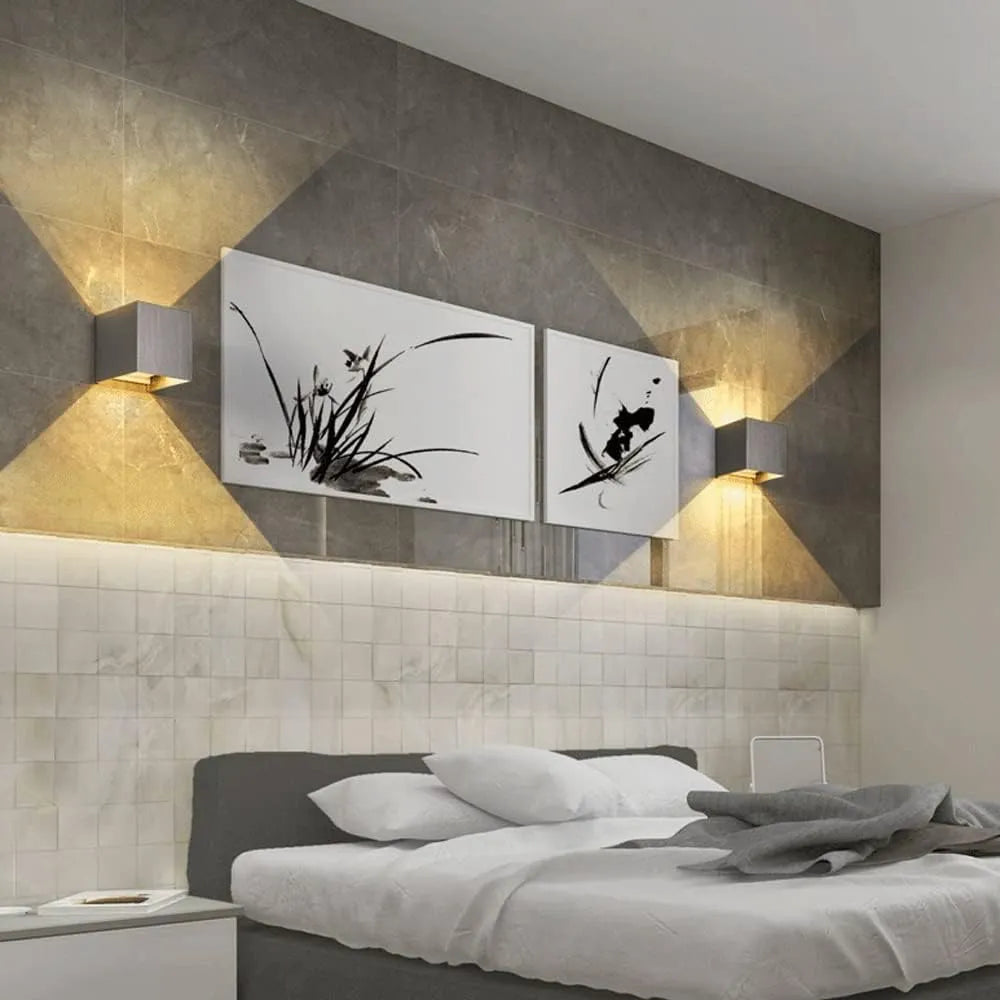Minimalistische Wandlamp