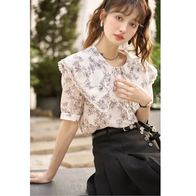 Bloemen Blouse met Retro Peter Pan Kraag