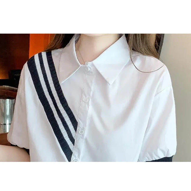 La moda di Luna si adatta alla camicia con colletto risvoltato a contrasto di colore per donne!