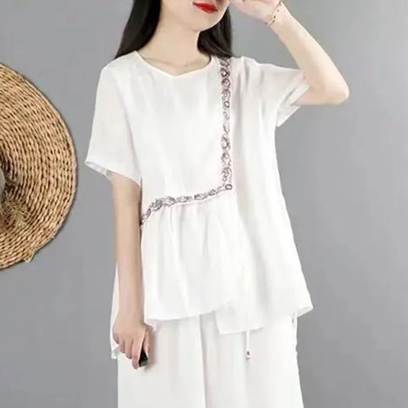 Lens Collection by Eva: Summer Fun Blouse with Embroidery