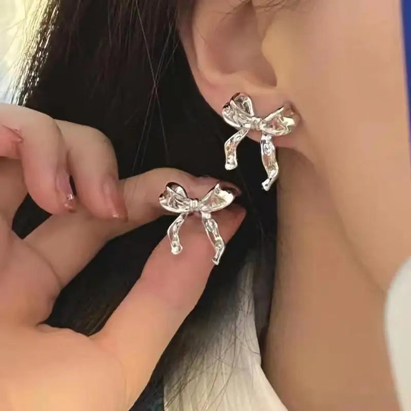 Shiny Beauty: Fashion Bow Earrings