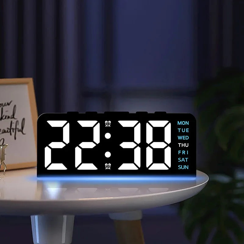 Moderne Digitale Wekker met LED Display