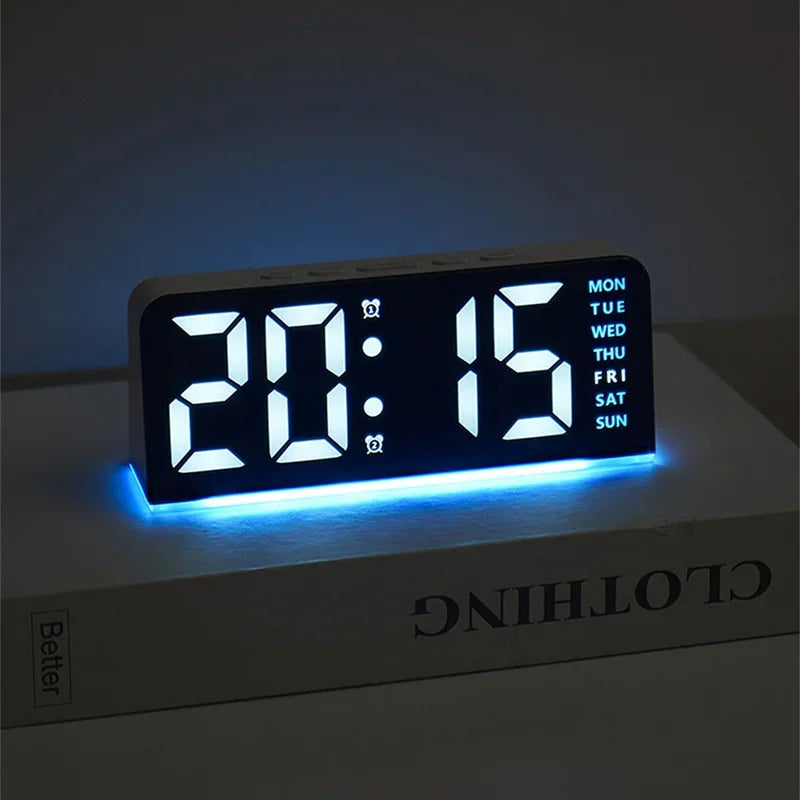 Moderne Digitale Wekker met LED Display
