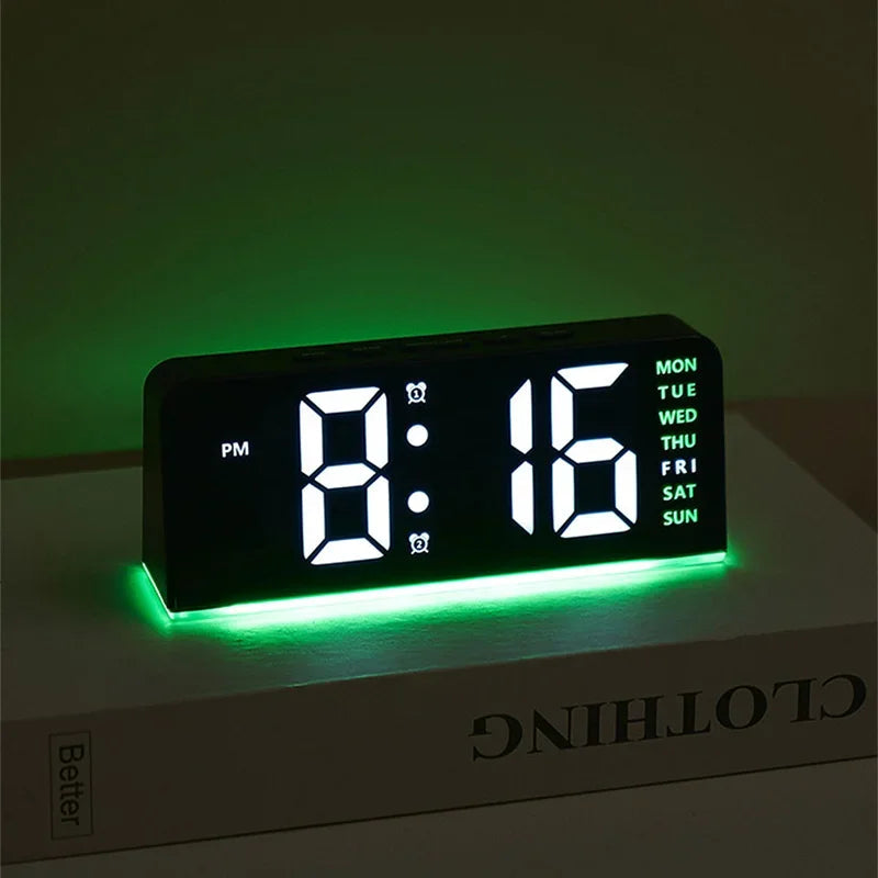 Moderne Digitale Wekker met LED Display
