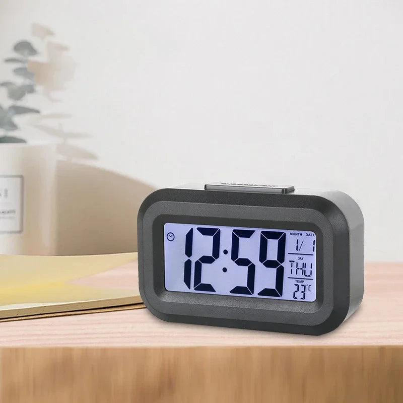 Sveglia Digitale Moderna con Display LED