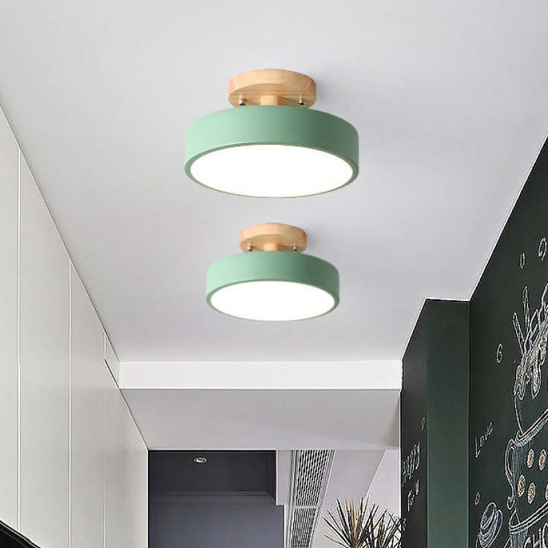 Moderne LED-Deckenleuchte