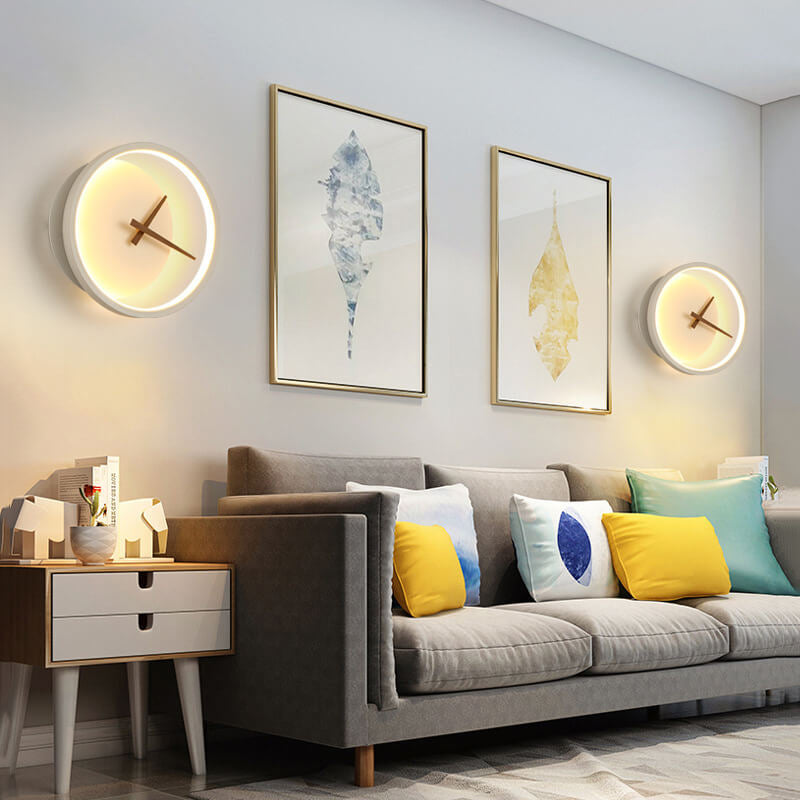 Moderne LED Wanduhr met Monddesign