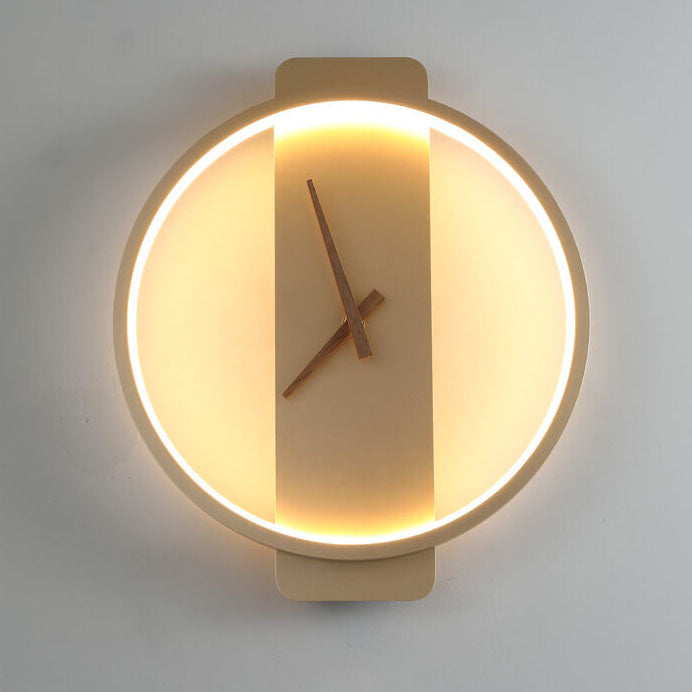 Moderne Wandklok met LED-Verlichting
