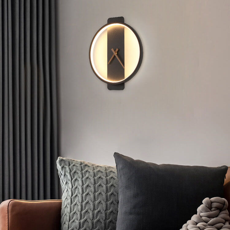 Orologio da parete moderno con illuminazione LED