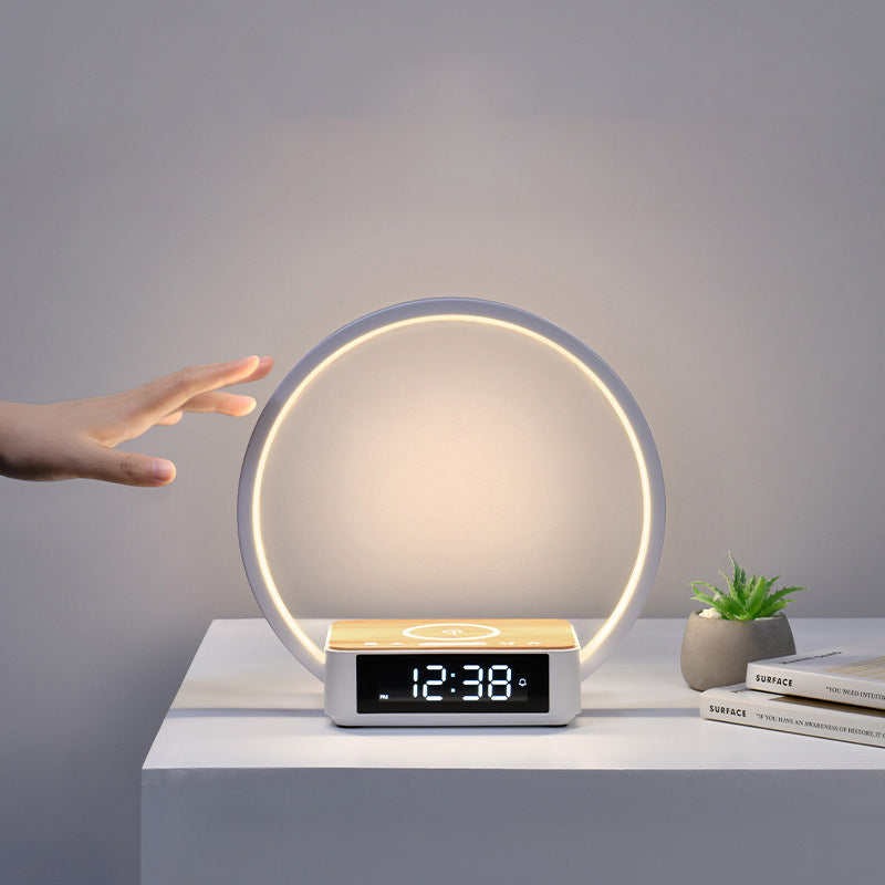 Moderne Wekker Met Licht, Tafellamp en Draadloze Oplaadfunctie