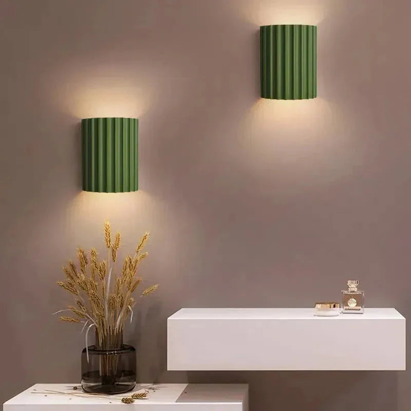 Lampada da parete LED moderna scanalata
