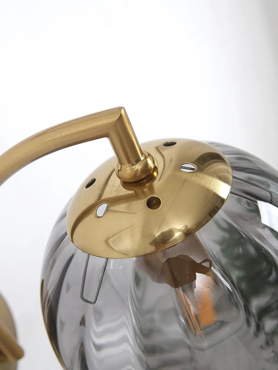 Lampada da parete retrò moderna con globo in vetro fumé