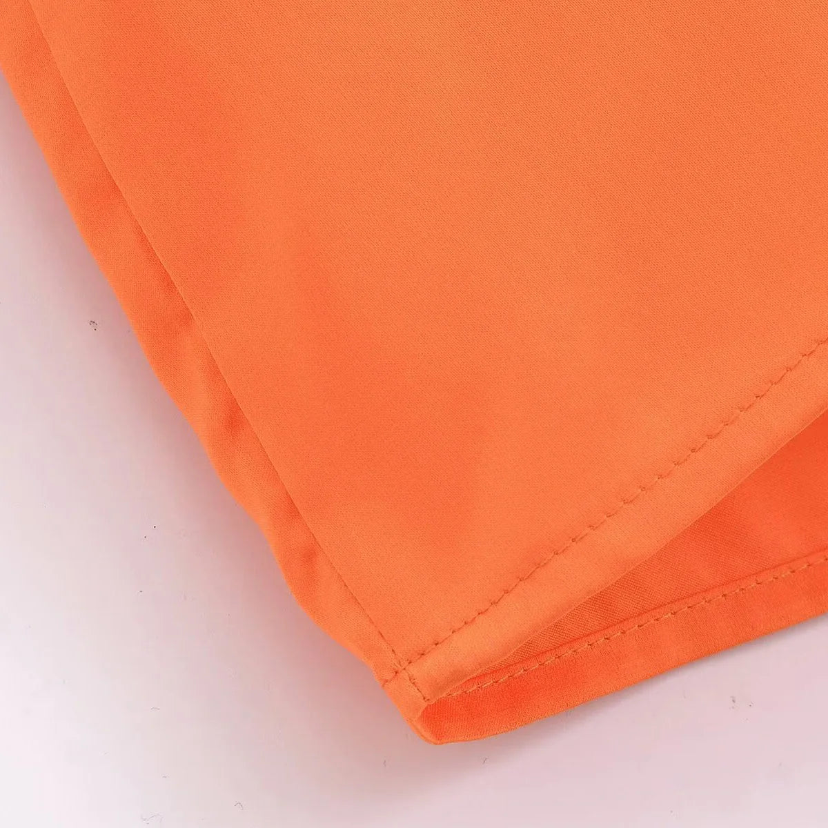 Krachtige Oranje Blouse met Lange Mouwen