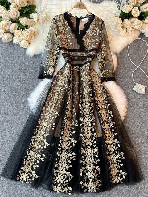 Blossom Couture Gehaakte Bloemenjurk