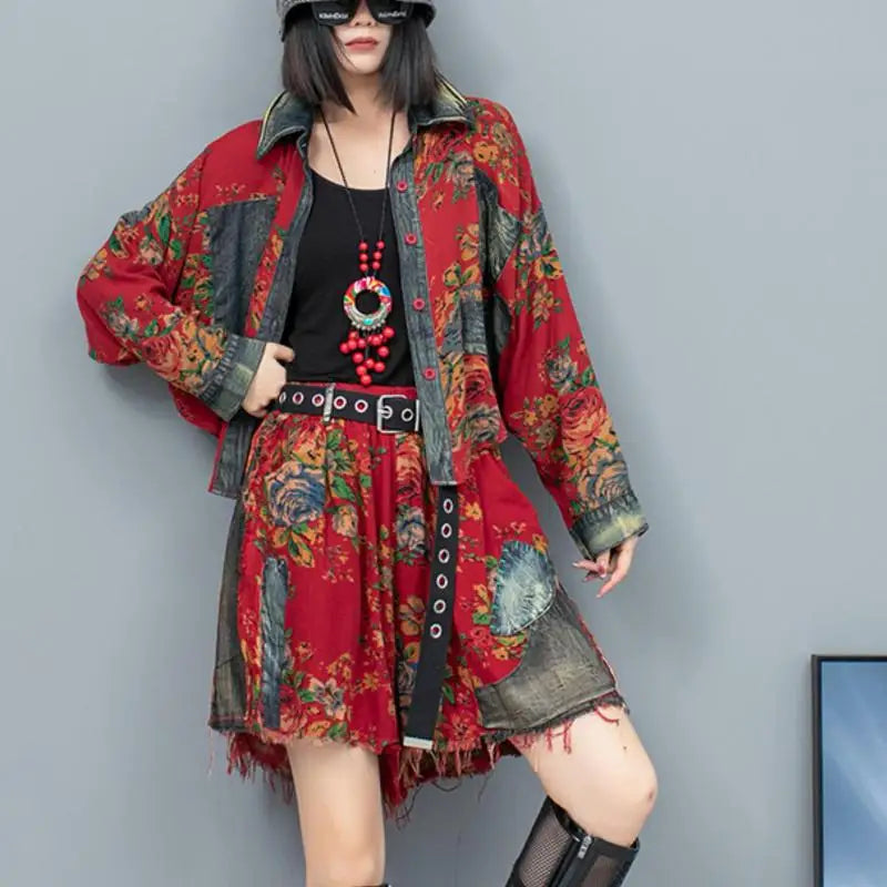 Stilvolle Mode: Retro Blumen Denim Set