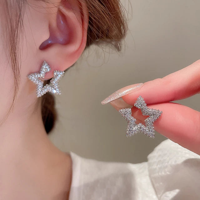 Splendidi Orecchini a Stella a Cinque Punte con Zirconia Cubica