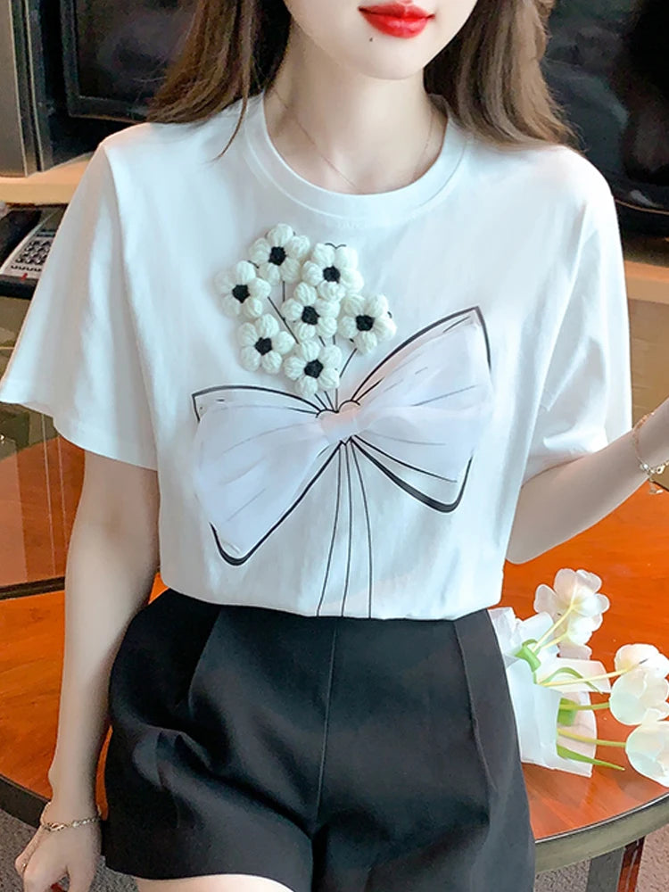 Weiße Bluse mit kurzen Ärmeln