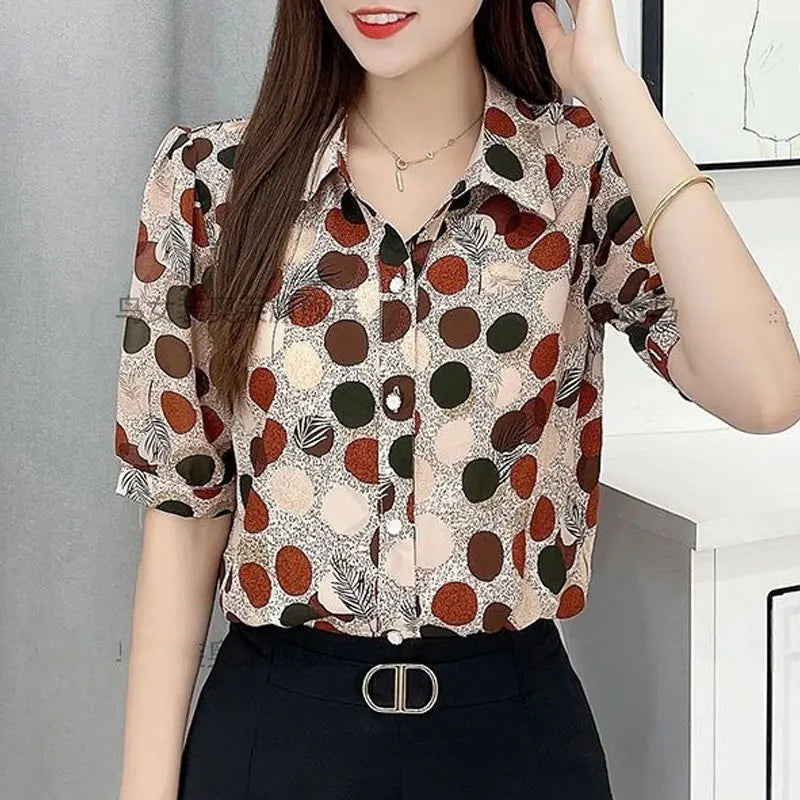 Zomerse Polka Dot Blouse van Blooming Breeze