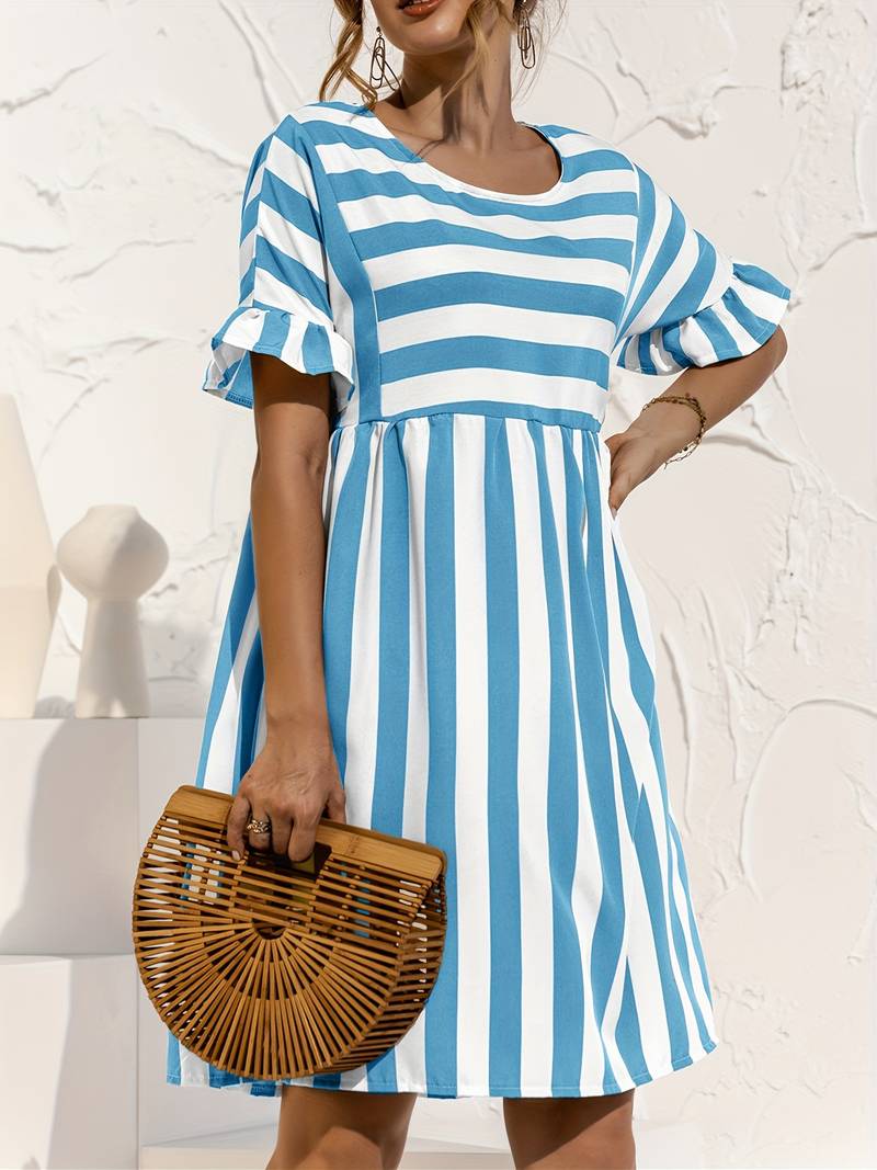 Olivia | Gestreepte elegante jurk met korte mouwen