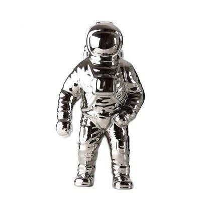 OriaDecor bloemenhouder in de vorm van een astronaut, uitgevoerd in glanzend zilver. Een creatief en stijlvol decorstuk dat als plantenhouder of modern kunstobject dient. Ideaal voor een eigentijds interieur met een speelse en futuristische uitstraling.